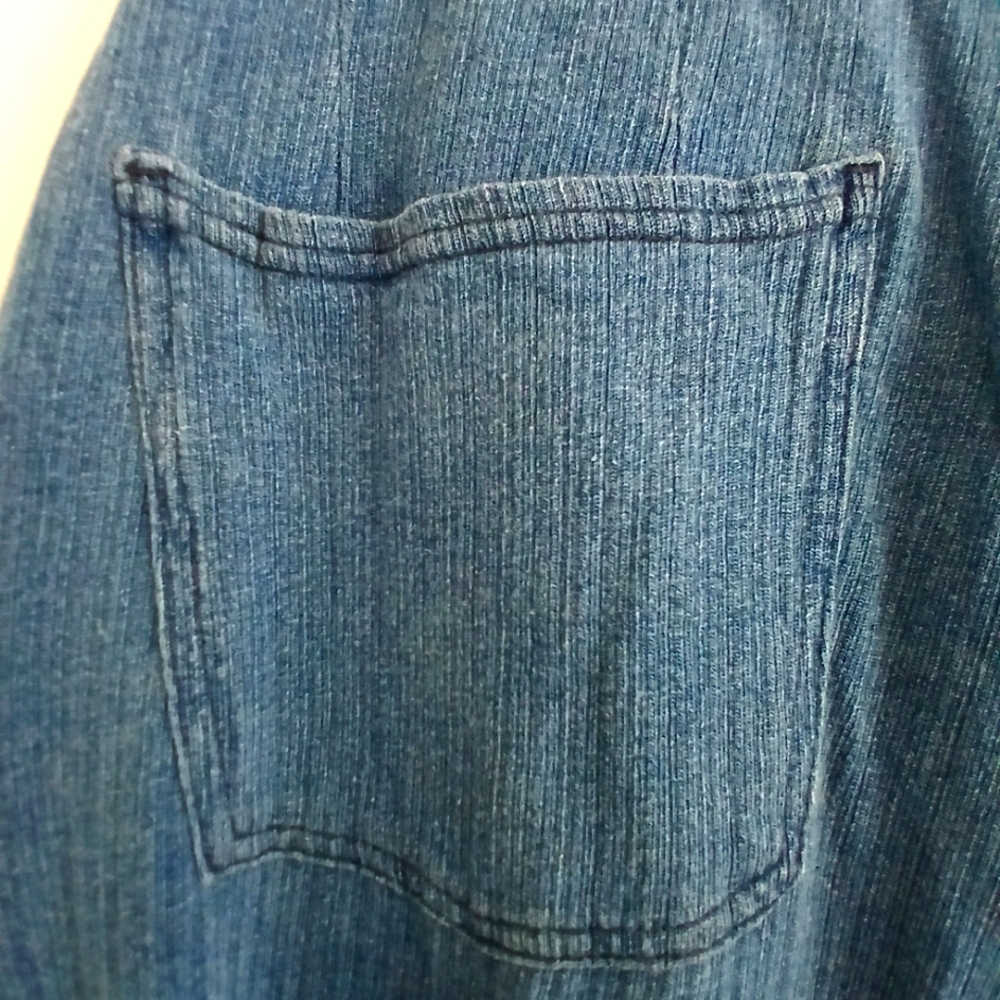 Halara Jeans - Picture 8 of 15